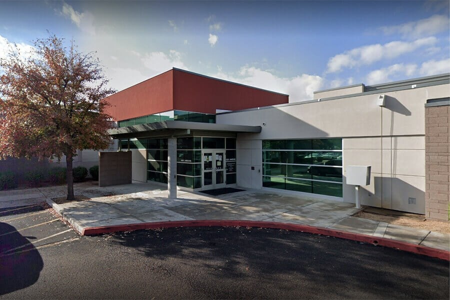 East Valley Endoscopy medical building exterior in Arizona